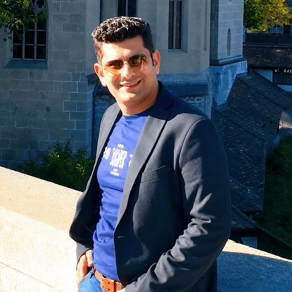 Vikas Munjal, Director at TraveleXe